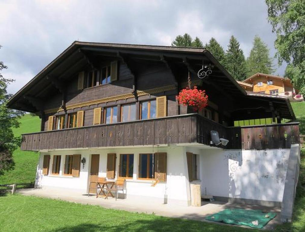  Ferienhaus "Datscha" freistehend, Garte Ferienhaus in der Schweiz