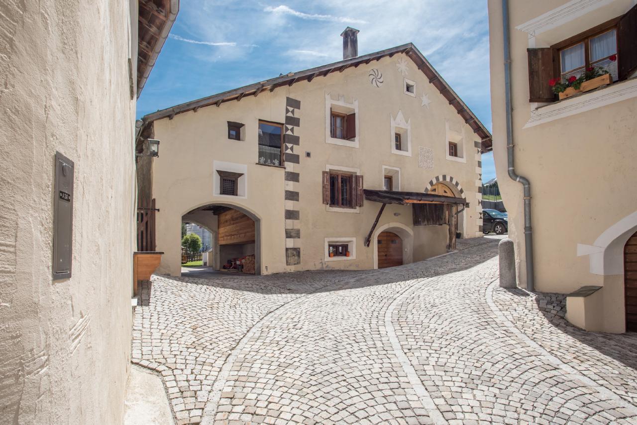 Chesa Paulina; Engadinerhaus vom 1550 Ferienhaus in der Schweiz