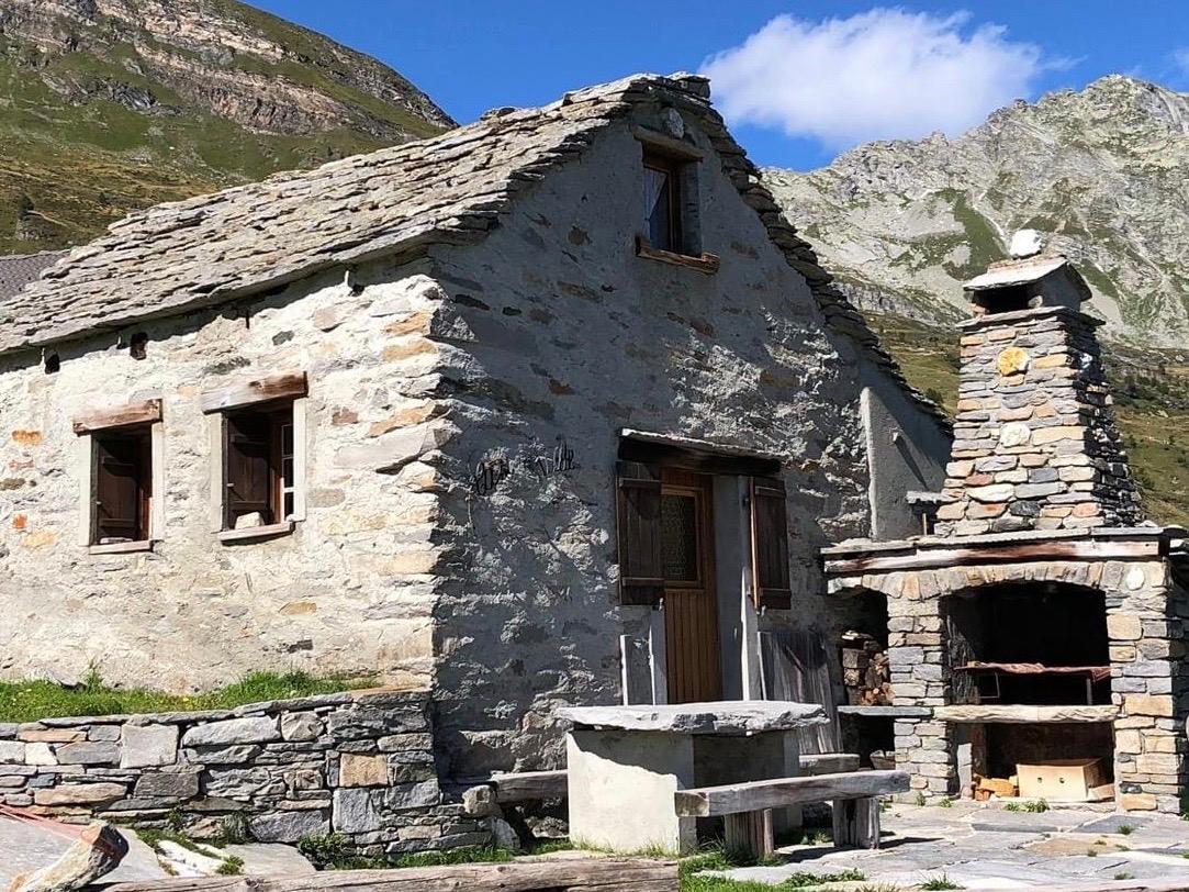 Rustico "Casi Hütte" Ferienhaus in der Schweiz
