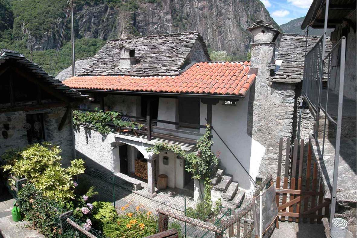 Casa Anna - das romantische Rustico Ferienhaus  Tessin