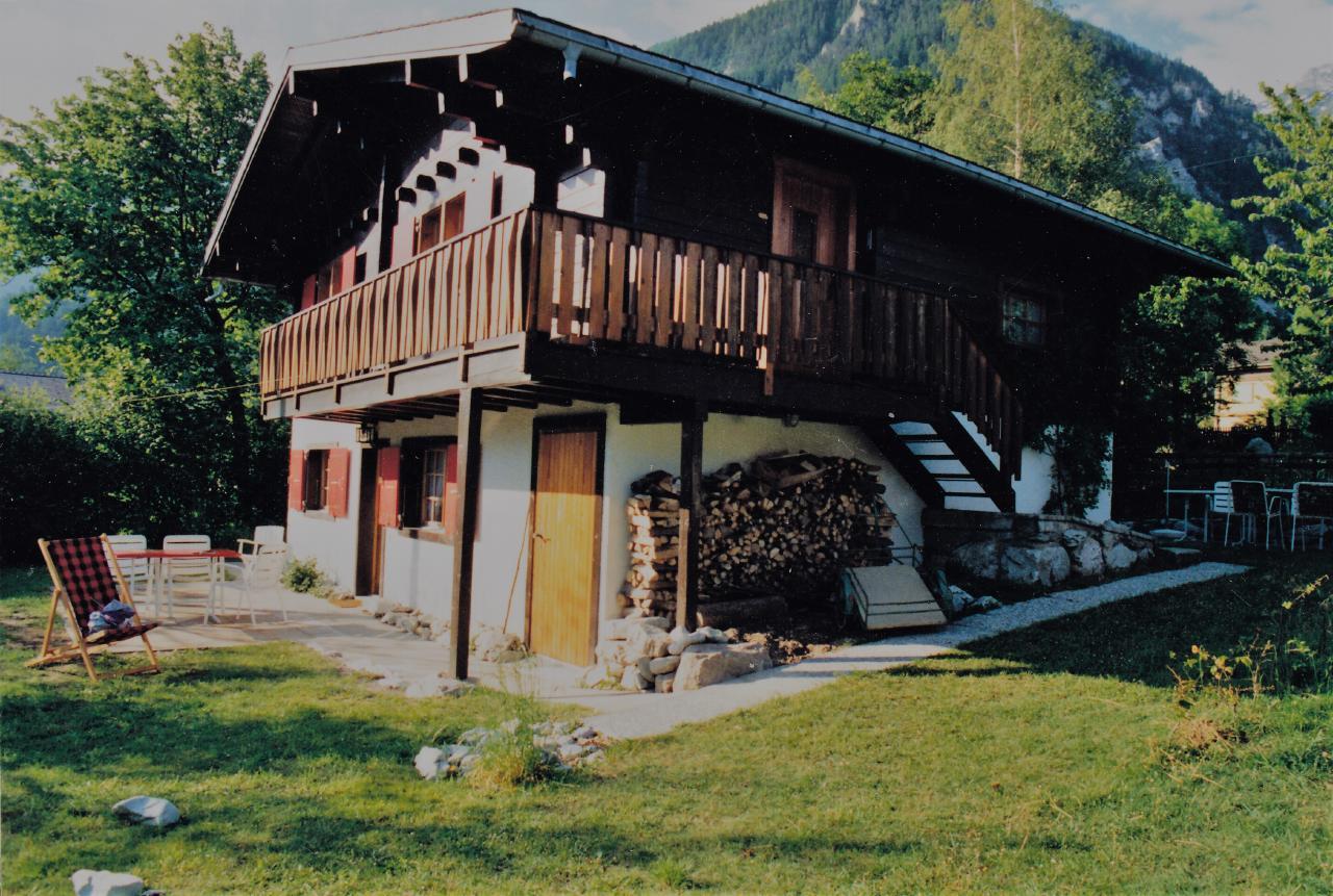 Chalet Oase /Obere Wohnung Ferienhaus in der Schweiz
