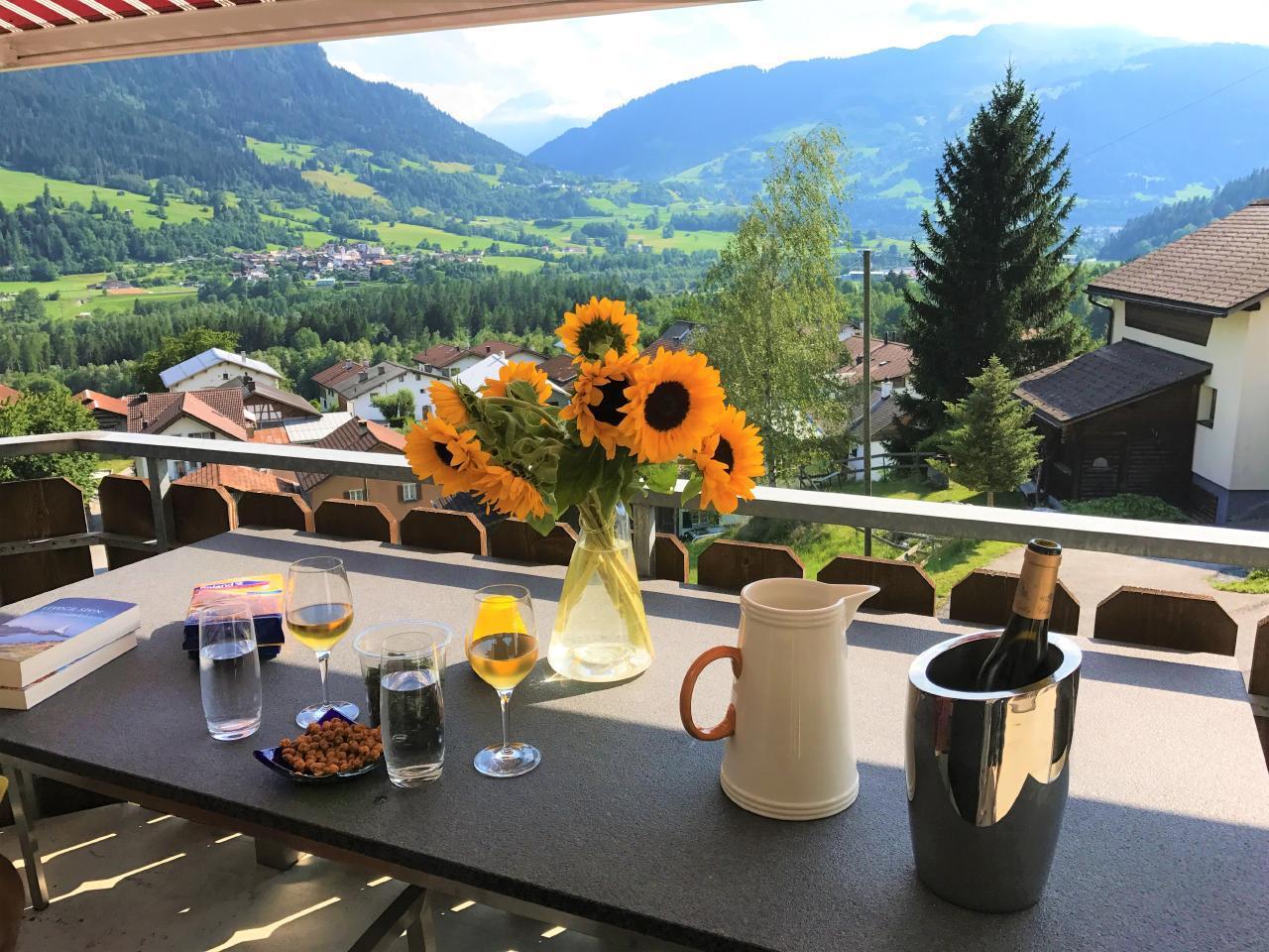 Ferienwohnung mit Aussicht bei Golfplatz Buna Vist Ferienwohnung in der Schweiz