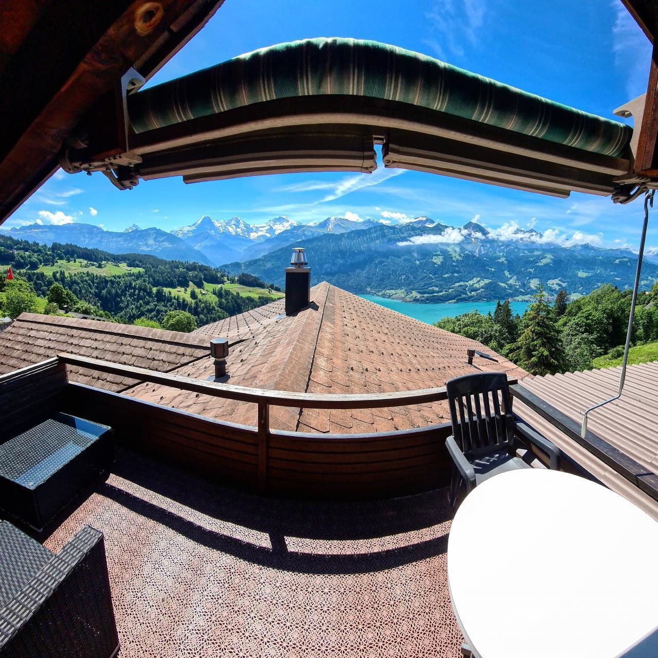 Chalet Lilo 2 Zimmer top mountain view Ferienwohnung in der Schweiz