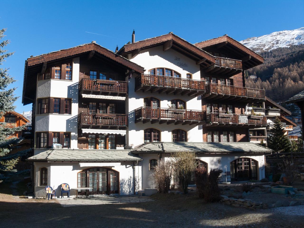 Geräumige Wohnung mit Garten, zentral und ruh Ferienwohnung in Zermatt