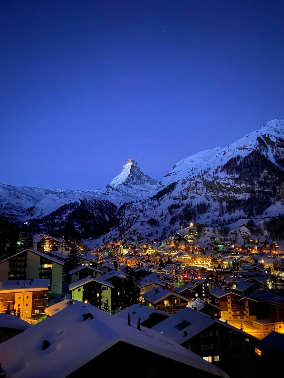 Charmante Dachwohnung mit Matterhornblick (2.5 Zi) Ferienwohnung in Zermatt